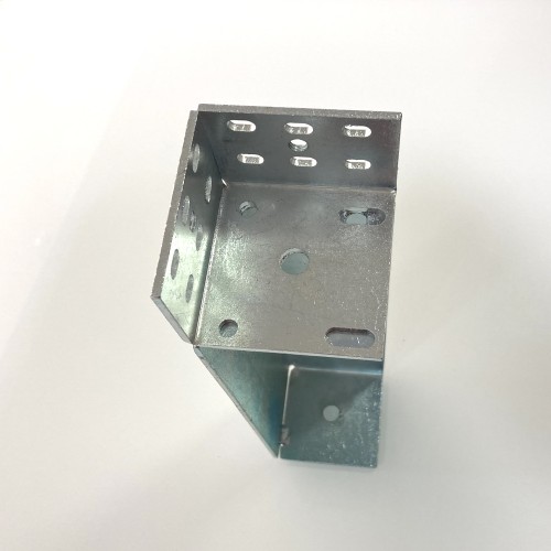 Anclaje de Suelo Pergola - KELUX.IT - Luxury Pergolas - Minimal e